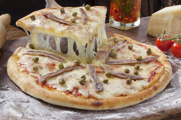 Pizza Anchovis - 40759772