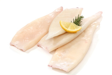 Raw squid tubes with lemon and rosemary - 40779746