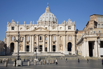 Rome st. Peter s basilica in morning