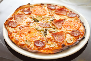 tasty pizza