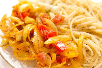 Vegetable souce with onion, tomato, pepper and pasta