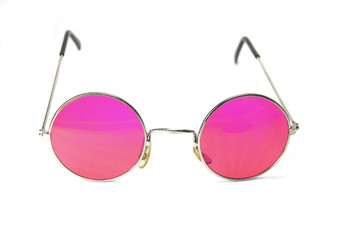 Runde rosa-rote Sonnenbrille