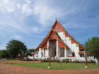 Fototapeta na wymiar ViharnMonkolbhaphit at Ayutthaya province.Thailand.