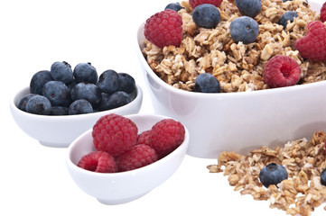 Muesli with raspberries und blueberries