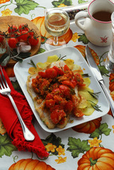 Mormore alle erbe e pomodori