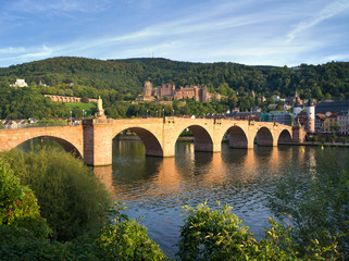 Karl-Theodor-Brücke