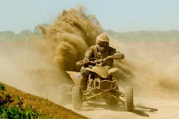 Quad © lookator