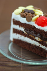 Cake milk chocolate chip