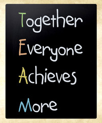 Obraz premium teamwork concept on blackboard