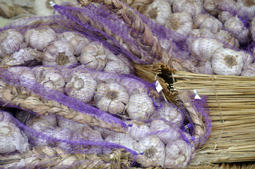 Garlic cloves at a market