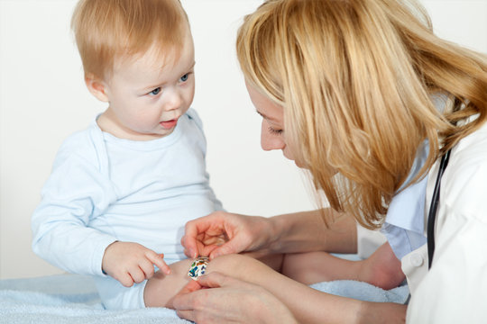 &Auml;rztin mit baby