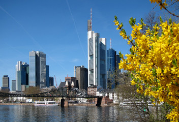 Fototapeta na wymiar Frankfurt am Main na wiosnę
