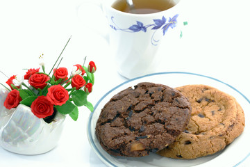 Chocolate chips cookies and hot tea.
