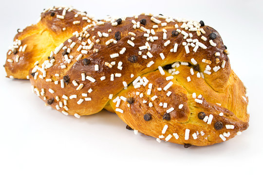 treccia con gocce di cioccolato e granella
