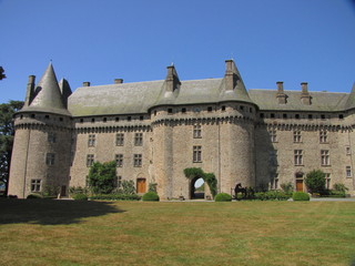 Arnac - Château de Pompadour ; Corrèze ; Limousin ; Périgord
