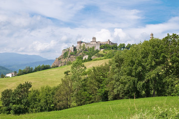 Fototapeta na wymiar Castle of Bardi. Emilia-Romania. Włochy.