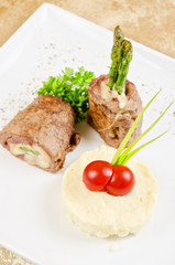 Grilled meat rolls