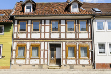 Fototapeta premium Leerstehendes Haus