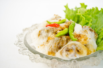 Steamed rice-skin dumplings