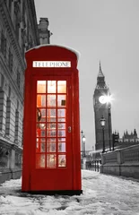 Fotobehang Rood, wit, zwart Telefooncel in Londen en Big Ben