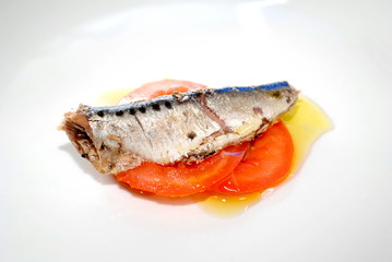 Sardines Over Tomato Slices