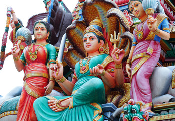 hinduism statues