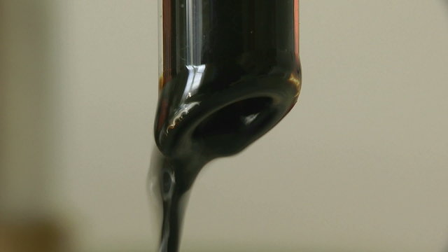 Oil. Analysis