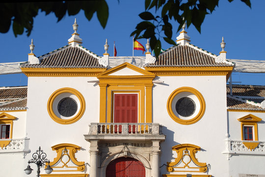 PLAZA DE TOROS DE LA REAL MAESTRANZA DE CABALLER&Iacute;A DE SEVILLA