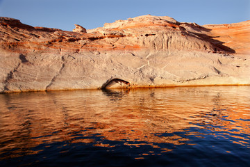 Fototapeta na wymiar Antelope Canyon Reflection Lake Powell Arizona