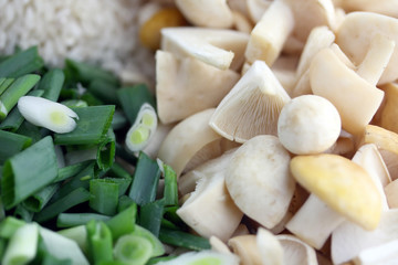 mushrooms, onion and rice