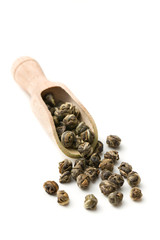 dry leaves of green tea