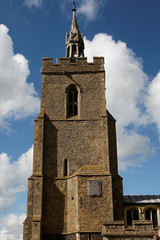 Fototapeta na wymiar Wieża kościoła z Sundial