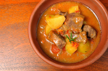 spezzatino di carne con patate