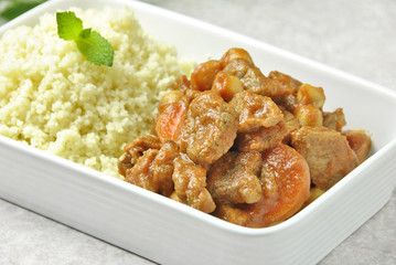 couscous e carne di manzo