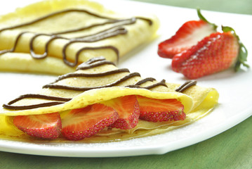 crepes alle fragole e nutella