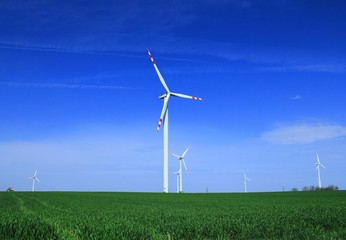 Fototapeta na wymiar Wind turbines farm