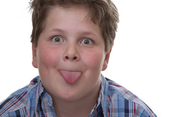 Lausbub - Zunge rausstrecken
