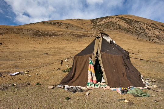Nomad tent