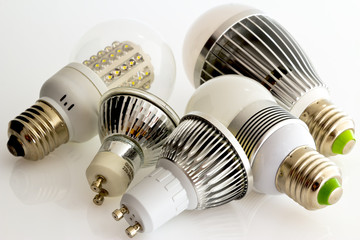 LED lamps E27 and GU10 without cooling and new cooling technolog