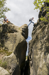 Obraz premium Hindernis überqueren