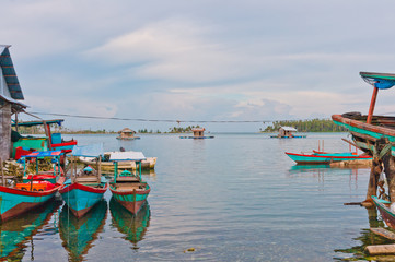 Fototapeta na wymiar Floating fishing village in Banyak Archipelago