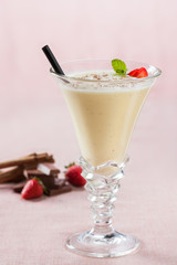 vanilla and chocolate milkshake