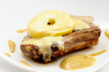 Beef steak with apple and cheese