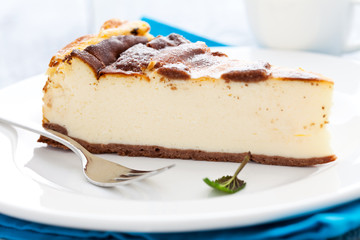 frisch gebackener Käsekuchen