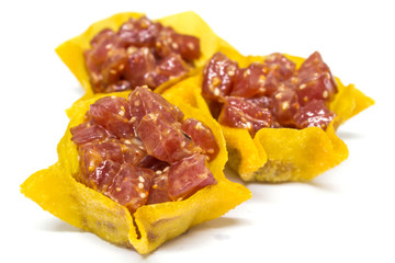 Tuna salad in wonton cups