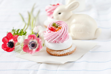 berries pastry