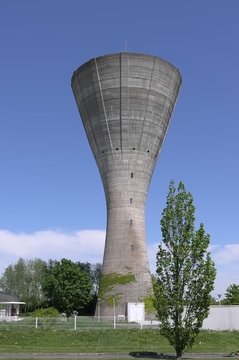 chateau d'eau