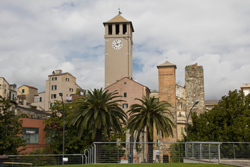 Fototapeta na wymiar Wieża Brandale - Savona