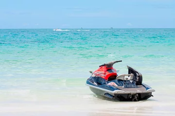 Crédence de cuisine en verre imprimé Sports nautique Scooter des mers sur la plage. Koh Samui, Thaïlande