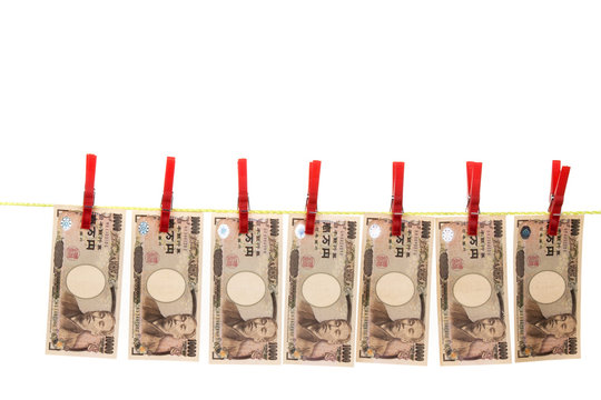 Geldwäsche mit japanischen YEN auf Wäscheleine